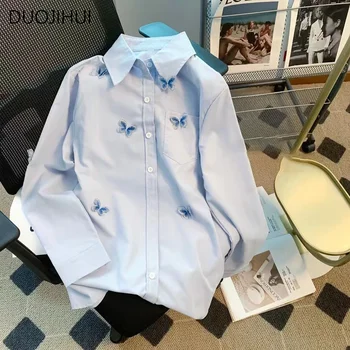 DUOJIHUI Синята Модерна дамска риза с бродерия на пеперуда, пролетно Свободна Проста однобортная ежедневни дамски риза плътен цвят